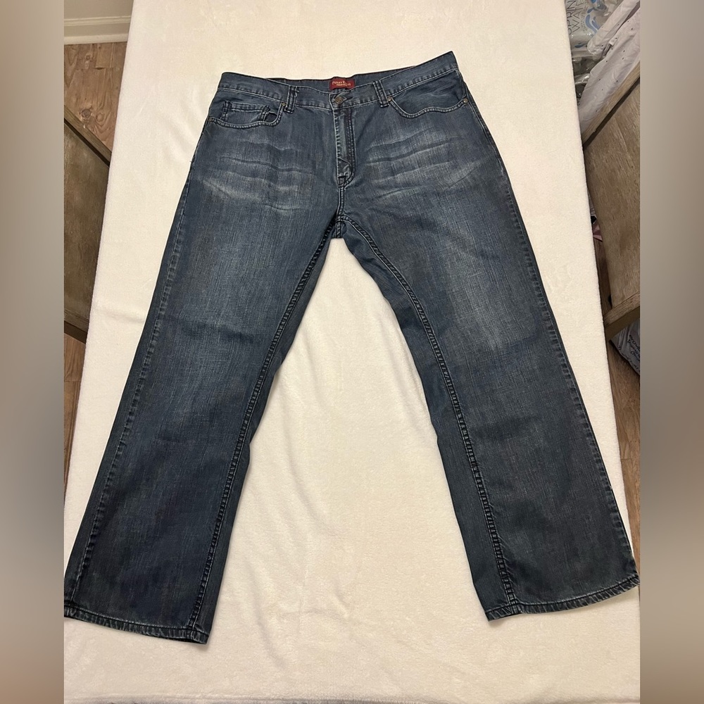 Perry Ellis jeans - good condition 38x30